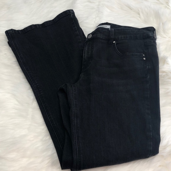 white house black market black denim jeans 8S - Picture 5 of 6